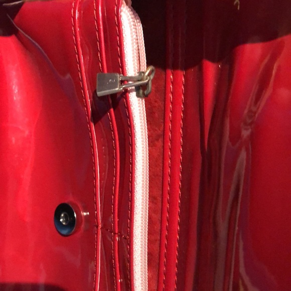 *HOST PICK!* NWT. Red velvet and Vinyl Jeanne Lottie handbag. - Picture 7 of 8